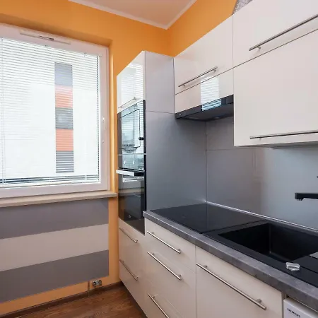 Appartamento Apartament Przy Serenadzie Cracovia
